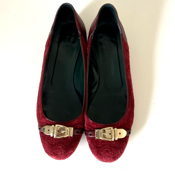GUCCI Ballet Flat Burgundy Red Velvet Velour Round Toe Gold Buckle Equestrian 9 - Picture 5 of 14